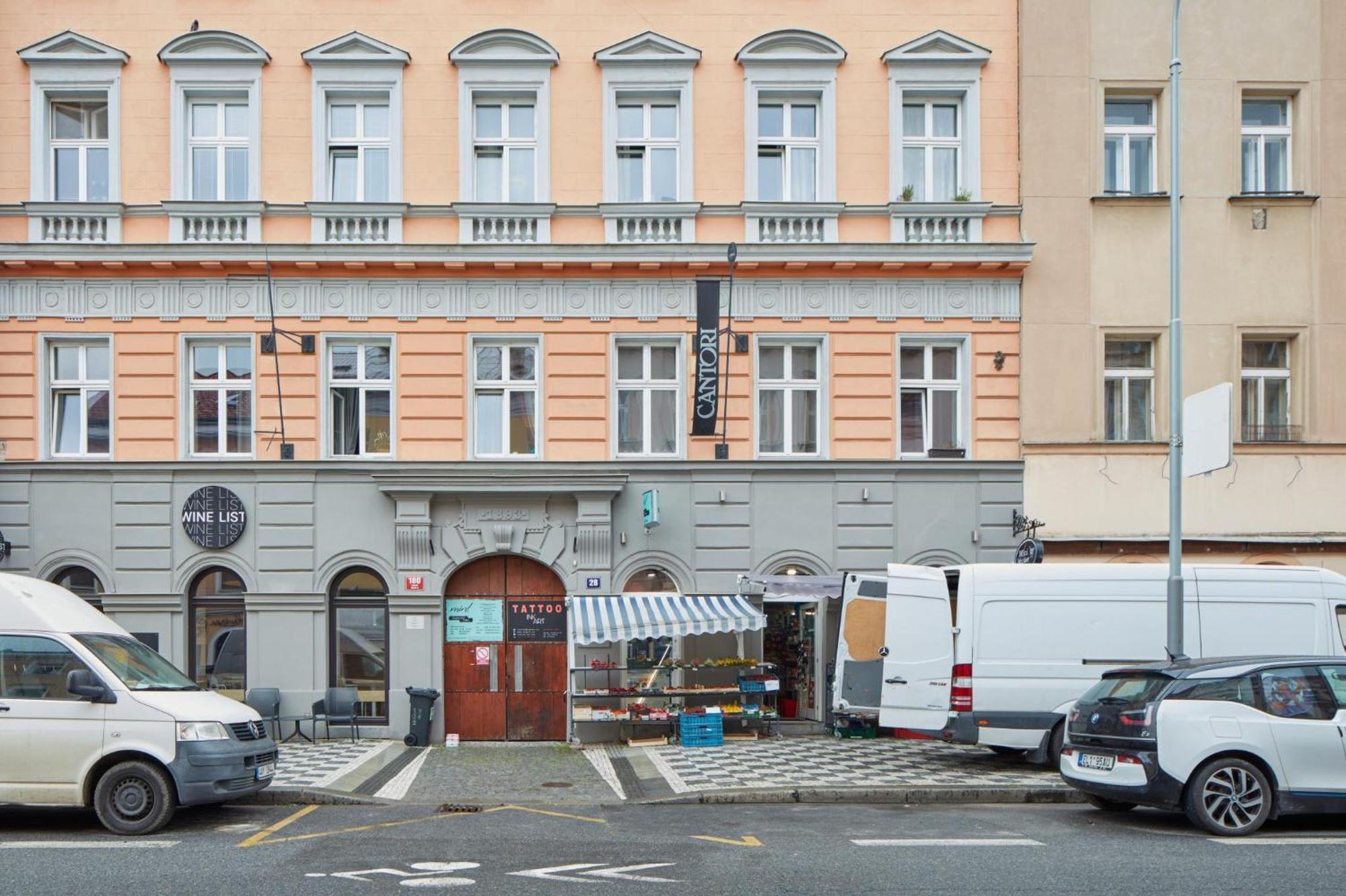 Stylish Apartment in Karlín by Prague Days Exterior foto
